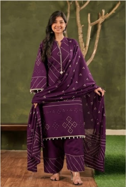 Women Ethnic Motifs Printed Regular Kurta with Trousers & With Dupatta